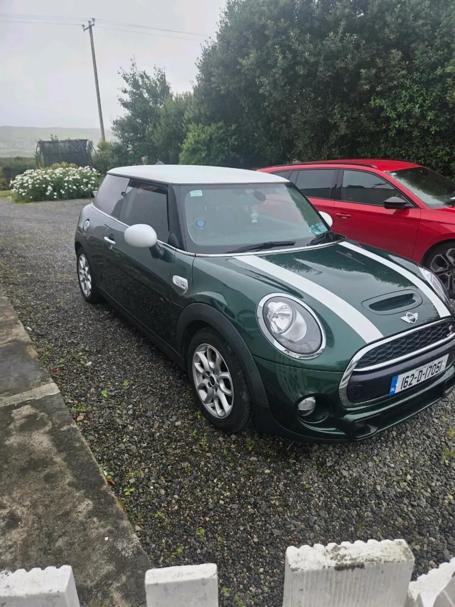 2016 Mini cooper s - Image 1