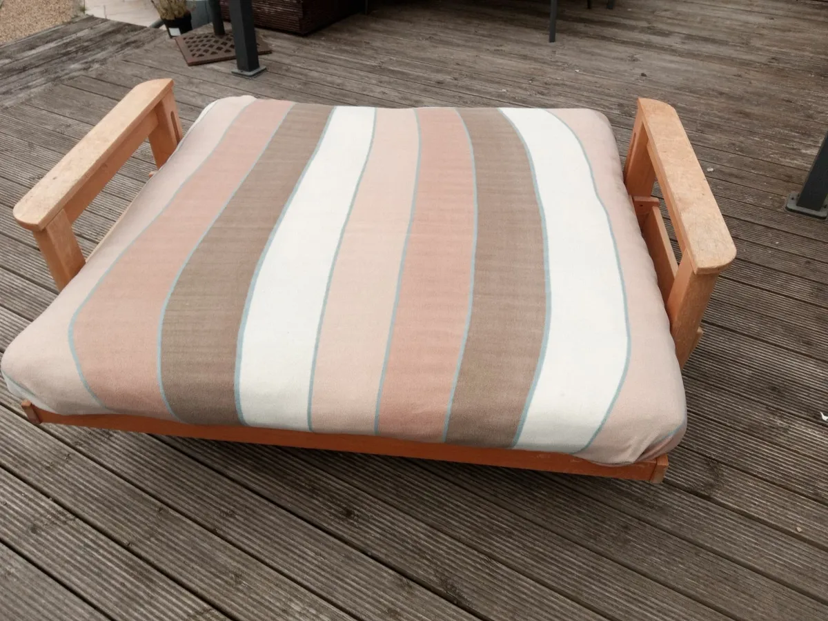 Couch - Image 3