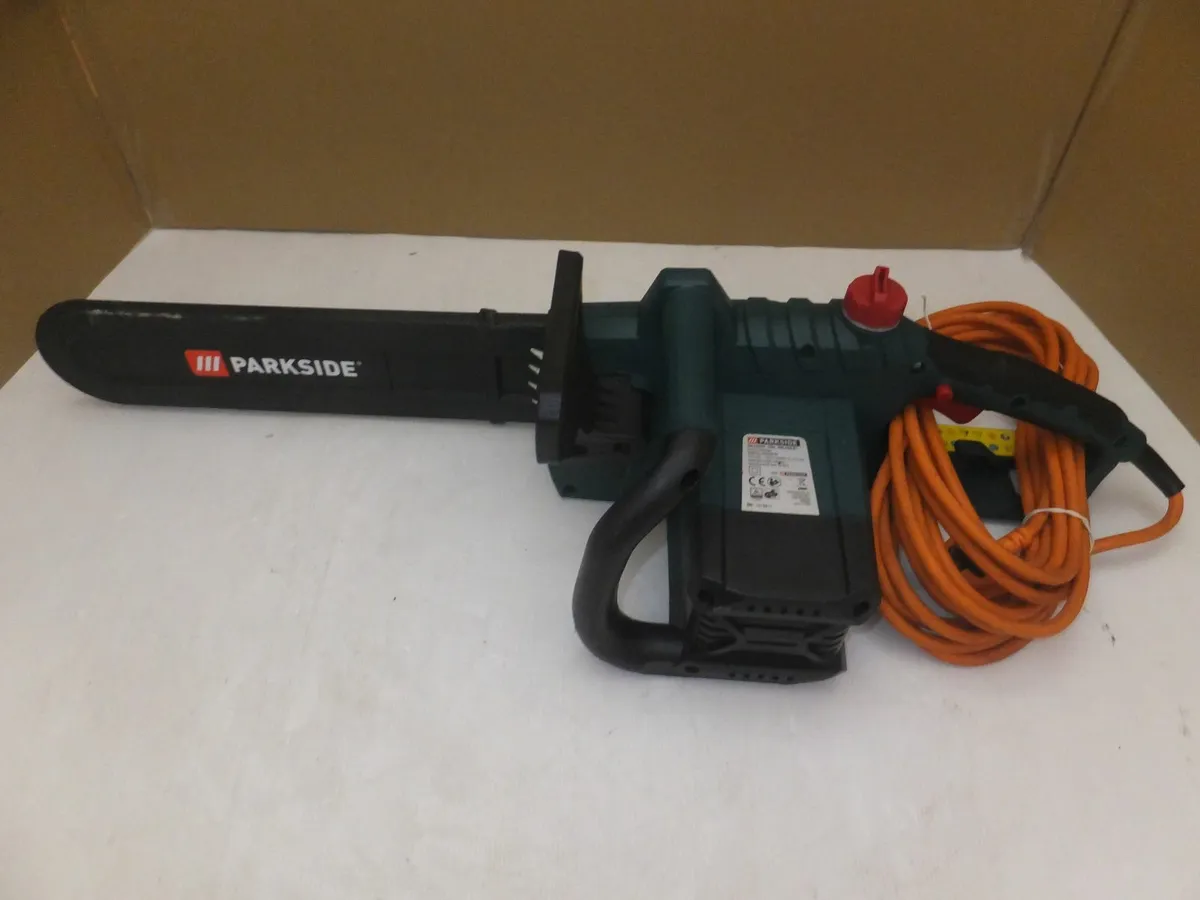 electric chainsaw - Image 2