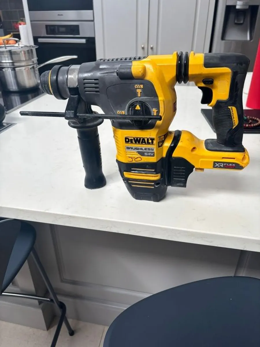 Dewalt Dch333nt Sds Drill - Image 3