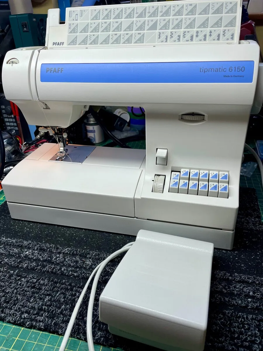 Pfaff 6150 Heavy Duty Sewing Machine - Serviced - Image 2