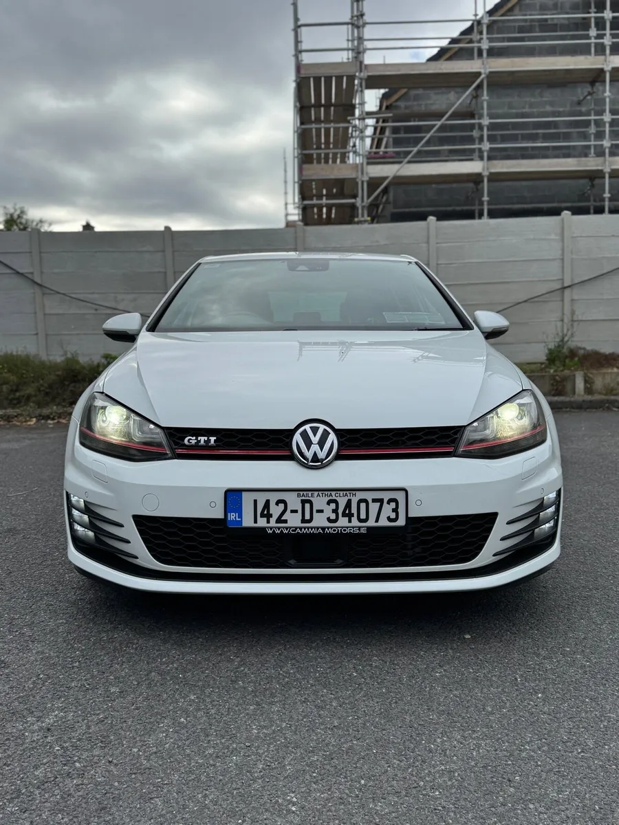 Volkswagen Golf GTI - Image 1
