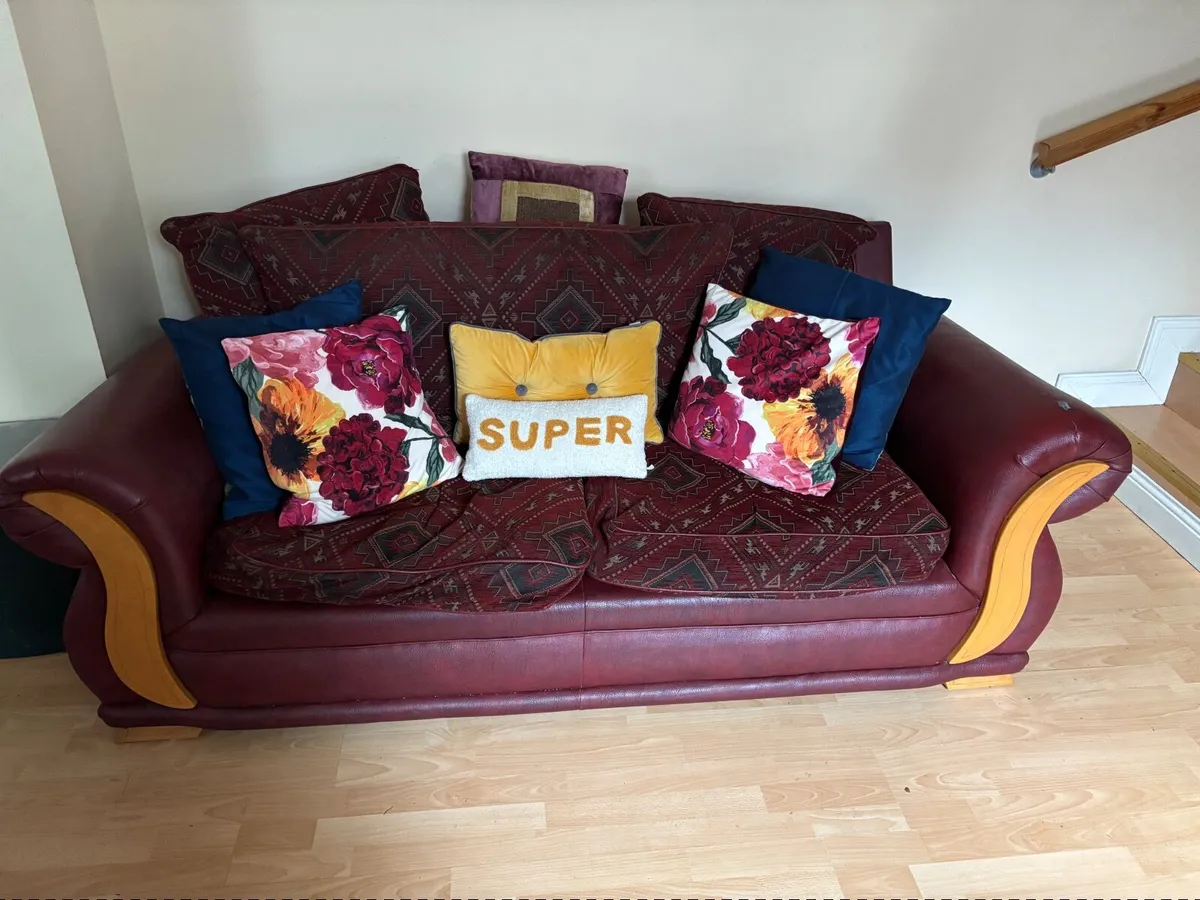 Couch - Image 3