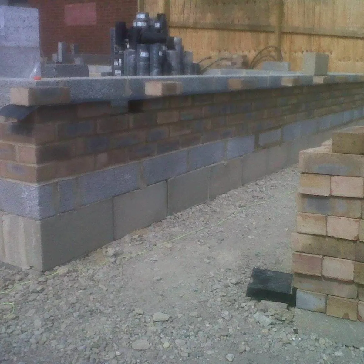 Blocklayer/ bricklayer available ( price crash ) - Image 2