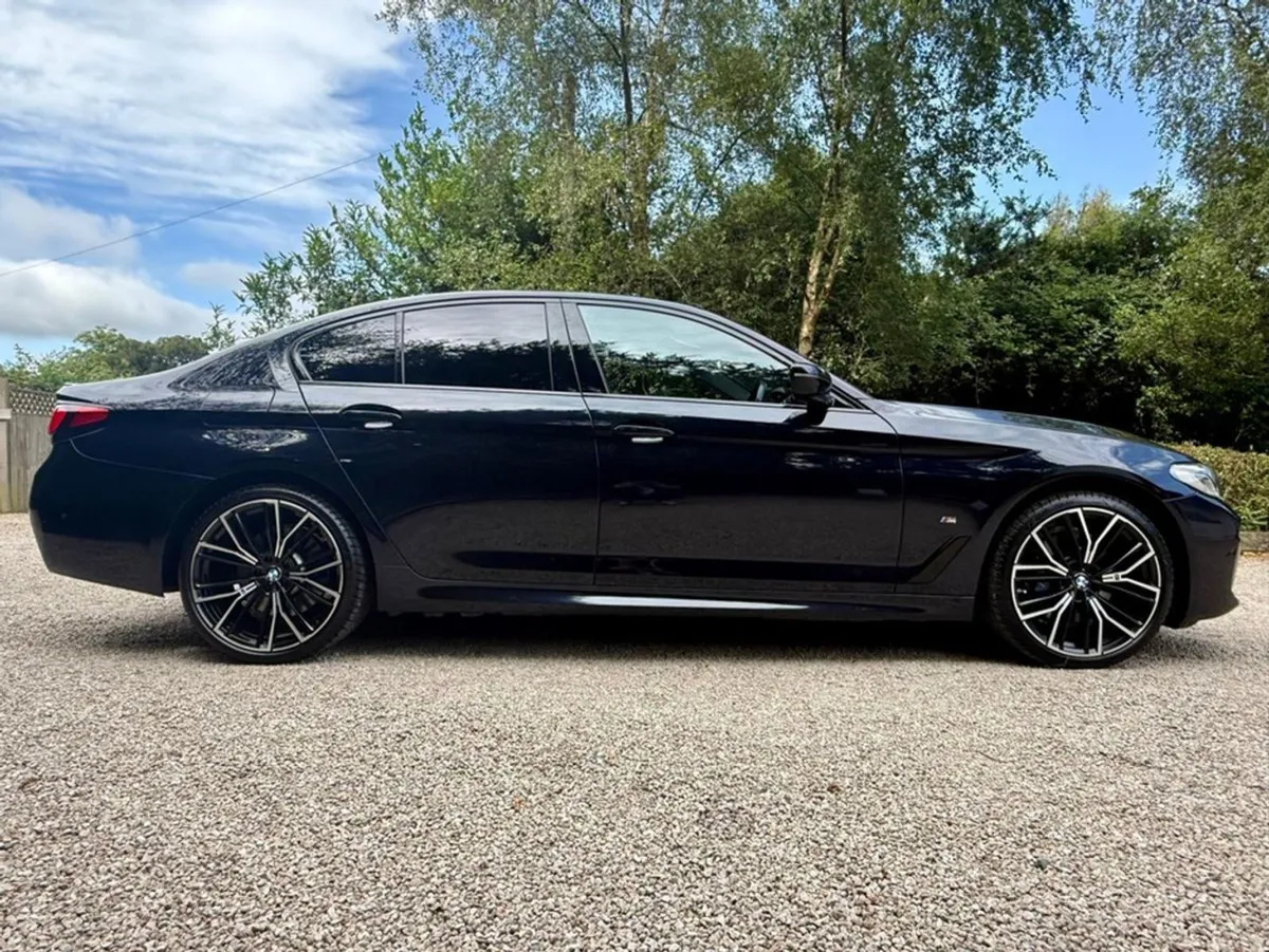 BMW 5 Series 530E M Sport  lcitech Packpro Pack - Image 3