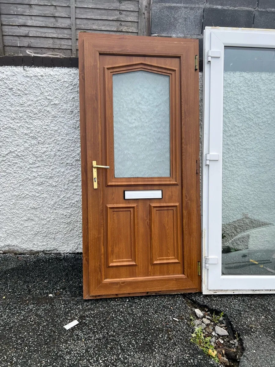 Pvc front door - Image 1