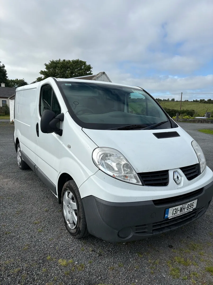 Renault traffic - Image 1