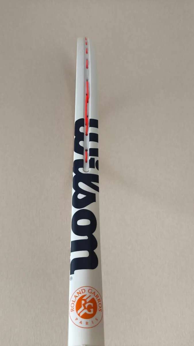 Tennis racket - Image 3