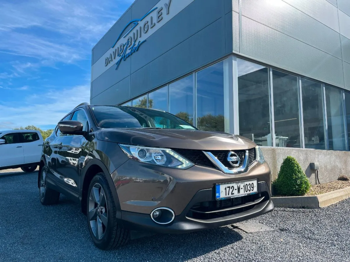 Nissan QASHQAI 1.6 SV CVT Premium 5DR Auto qualit - Image 2