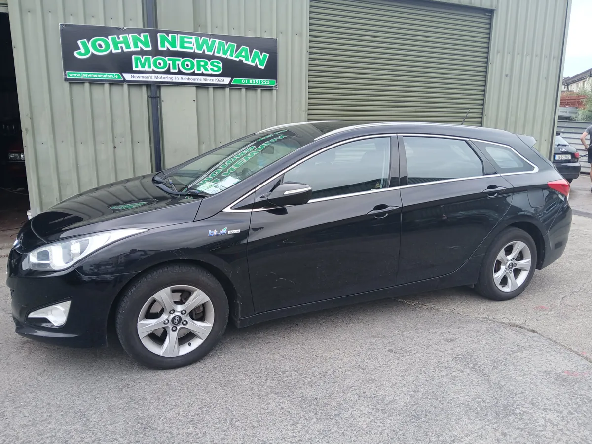 Hyundai i40  dsl estate 2012 - Image 4