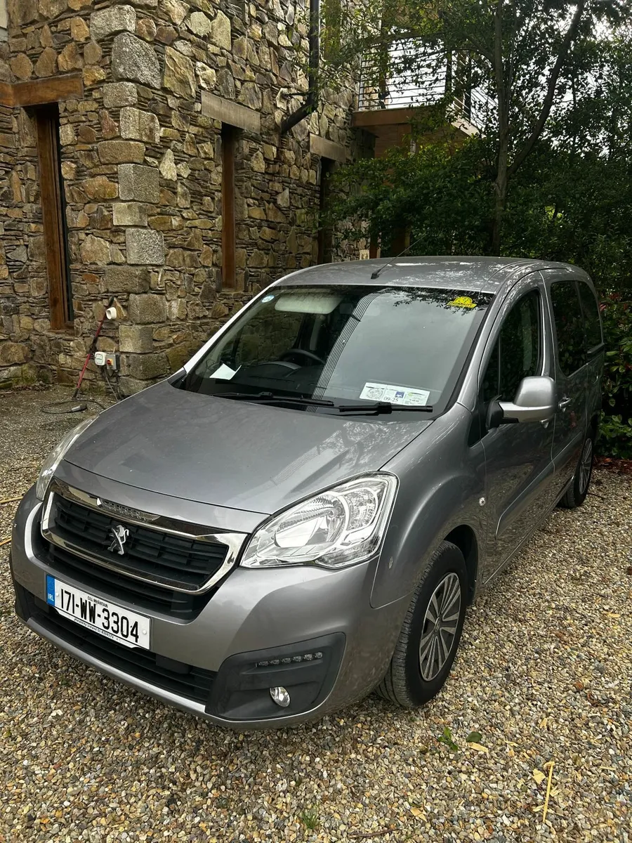 Peugeot Partner 2017 Wheelchair Accessible - Image 1