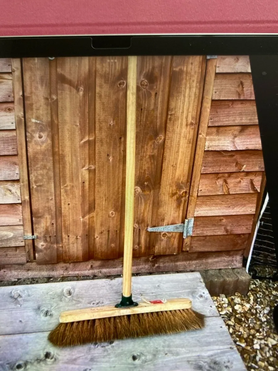 18 inch Prodec brush/broom - Image 1