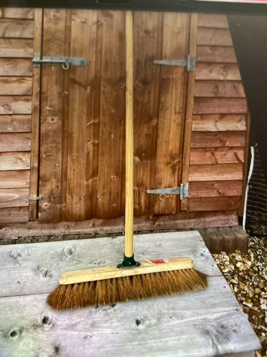 18 inch Prodec brush/broom - Image 2