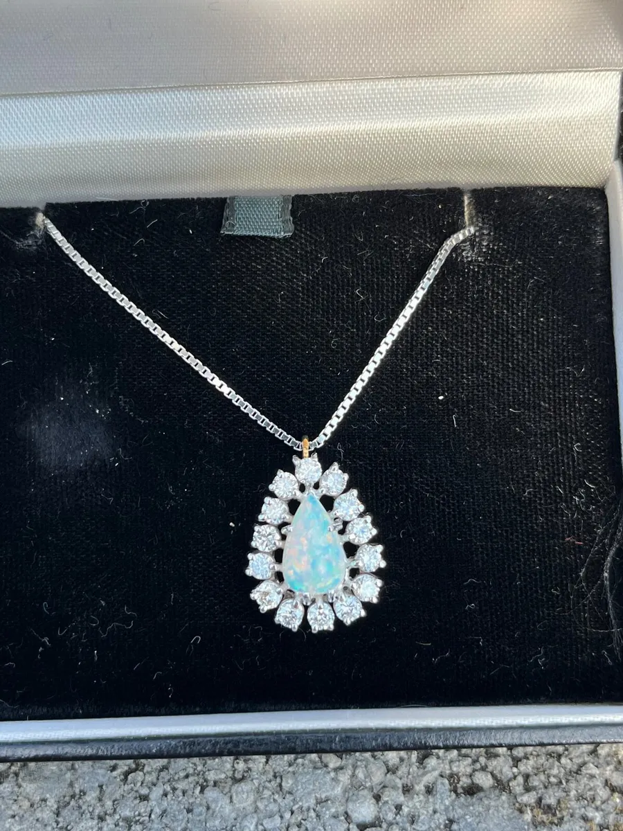 Diamond and Opal Pendant for sale - Image 3
