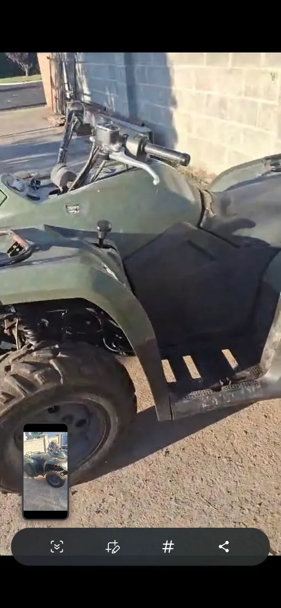 Artic cat 4x4 quad