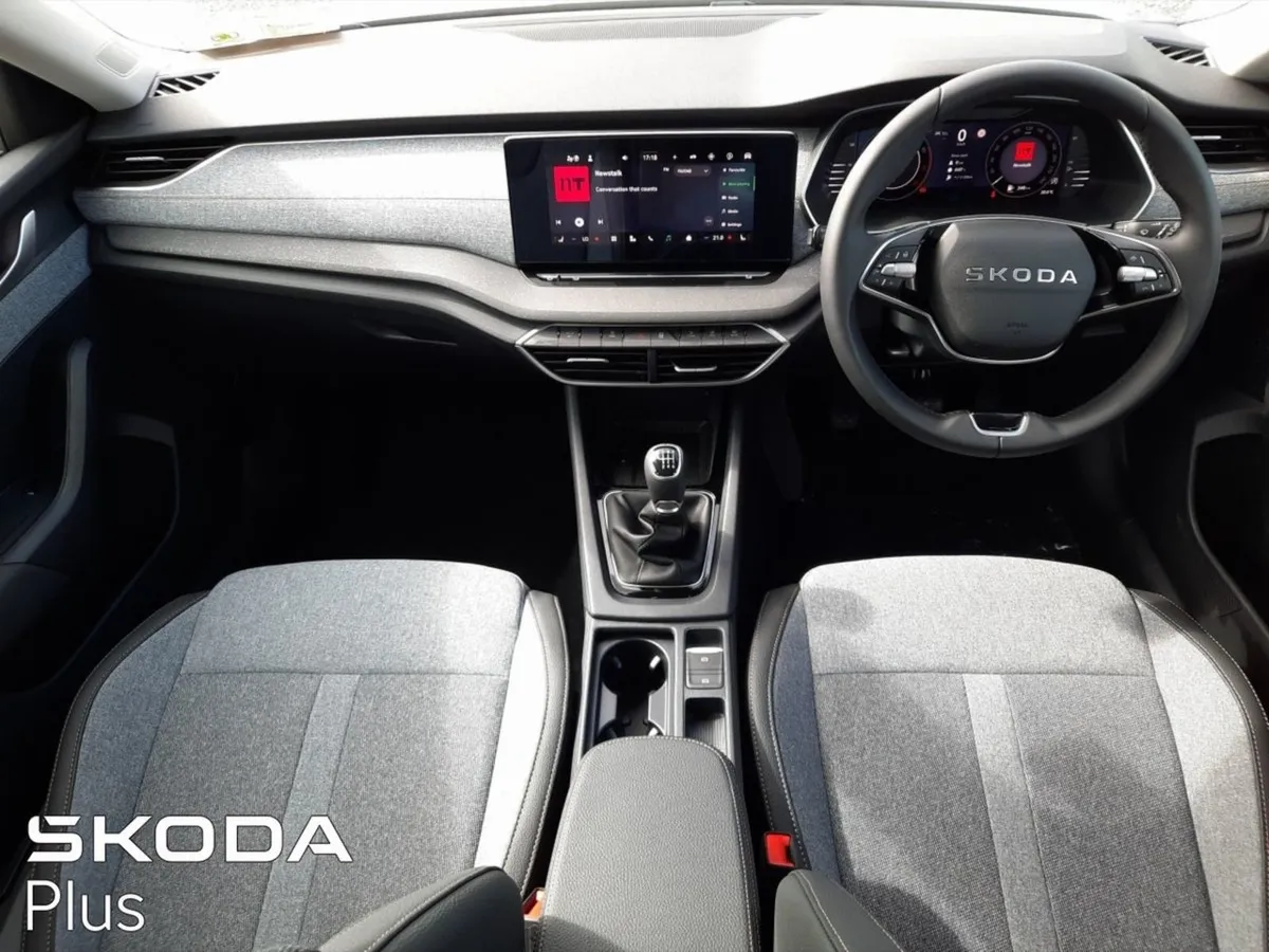 Skoda Octavia Selection Plus 1.5tsi 150hp - Image 3