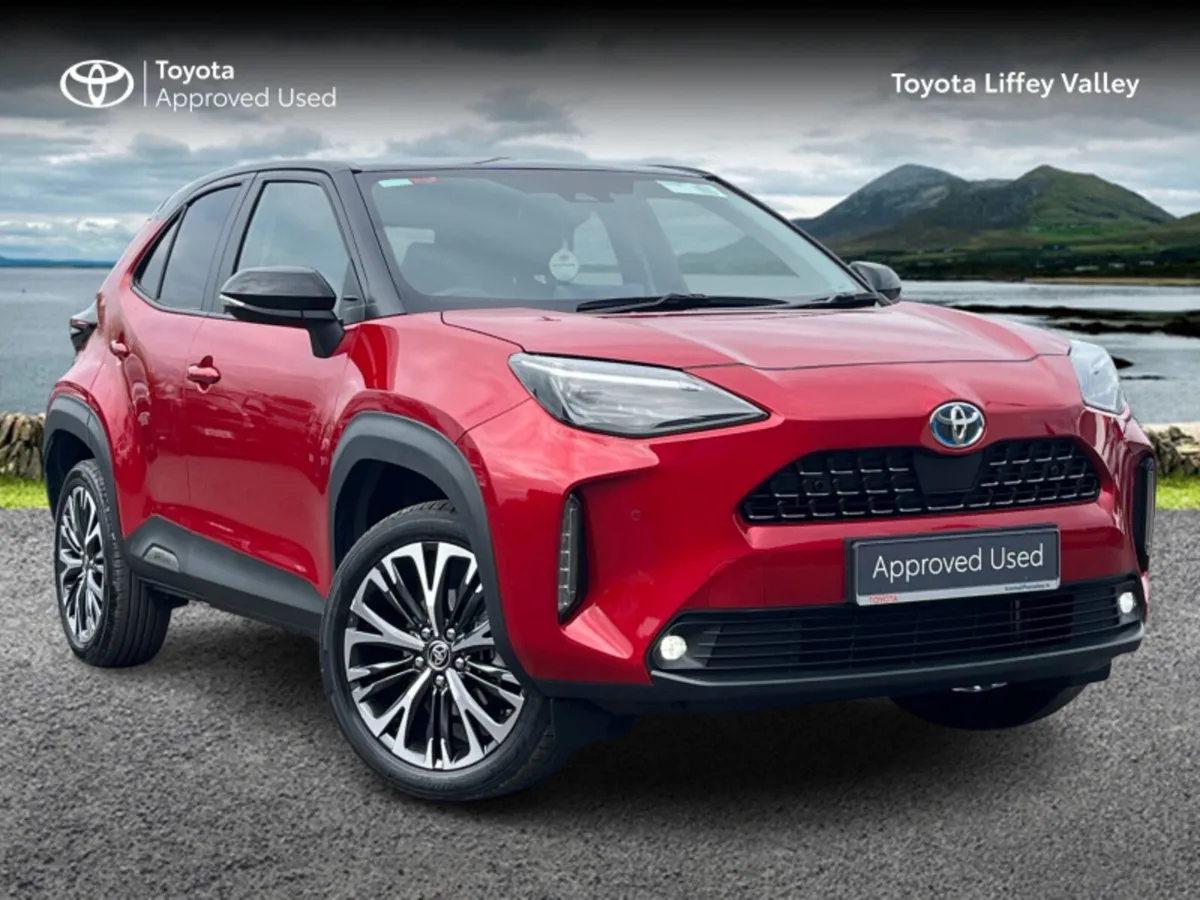 Toyota Yaris CROSS SOL 4DR AUTO - Image 1