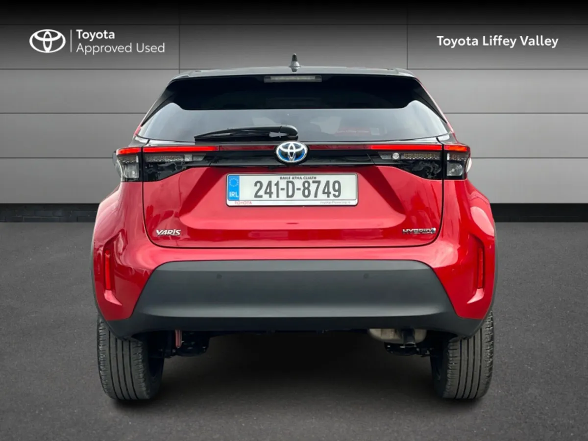 Toyota Yaris CROSS SOL 4DR AUTO - Image 4