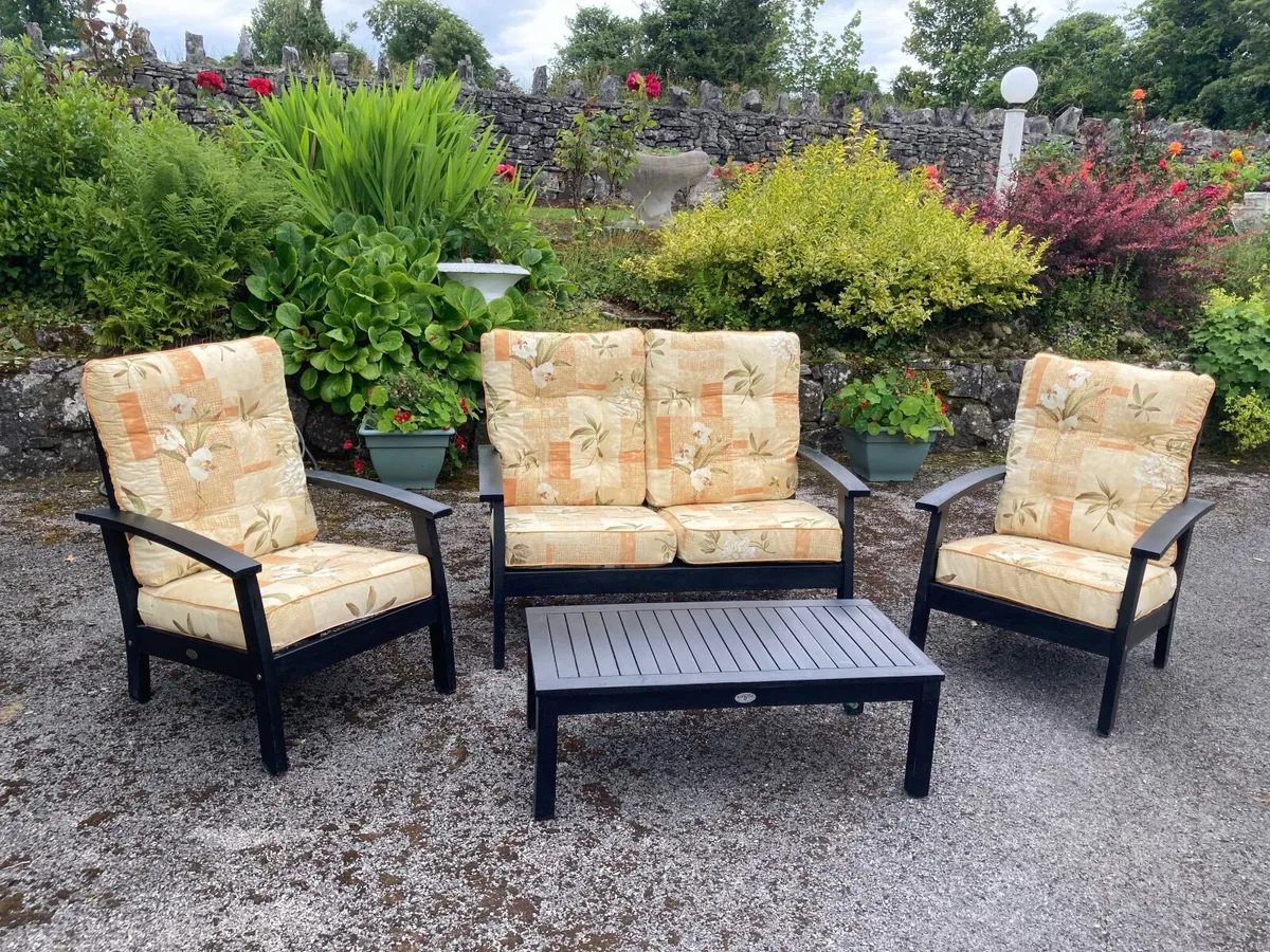 4 Piece Furniture Set