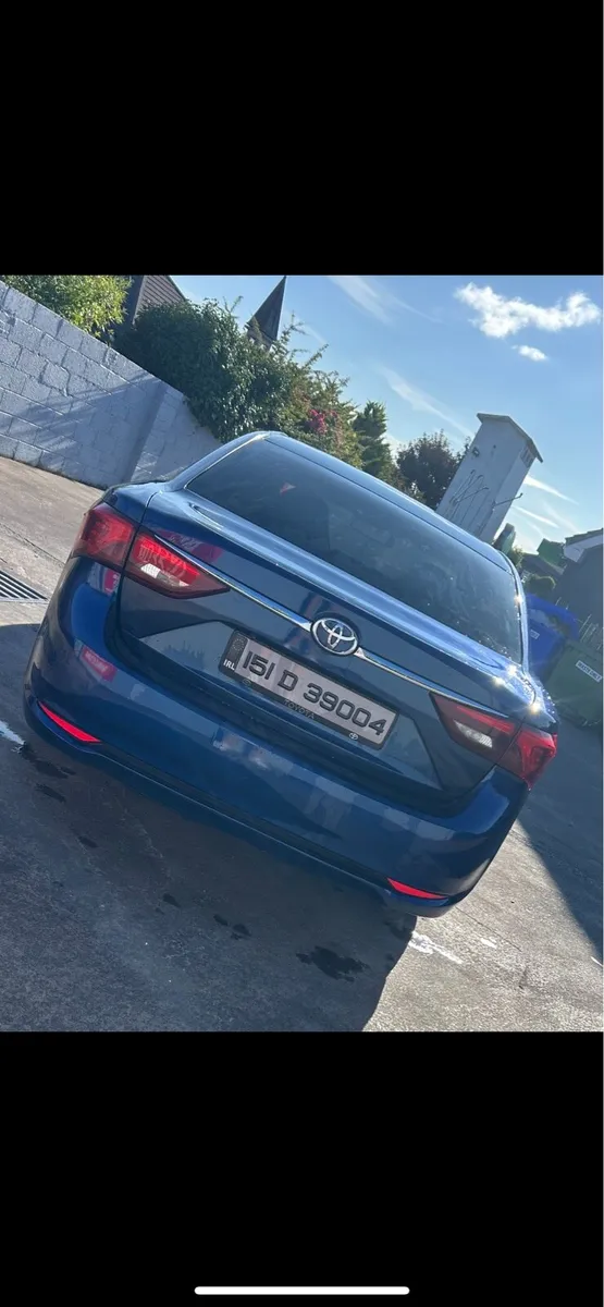 2015 Toyota Avensis  1.6d4d Luna Navi - Image 4