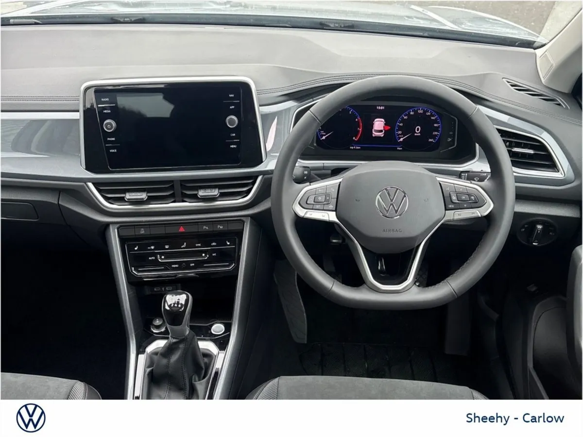 Volkswagen T-Roc 1.0tsi Style 75 Plus - Image 2