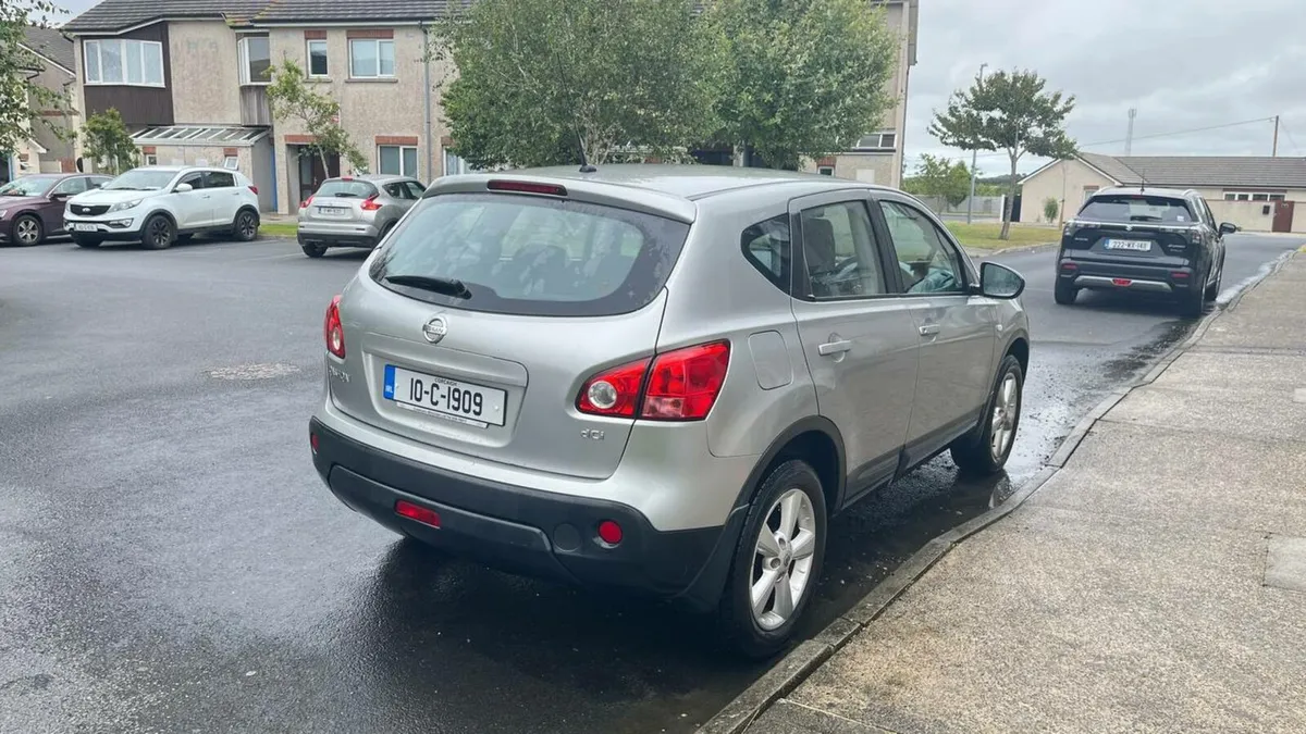 Nissan Qashqai 2010 - Image 3
