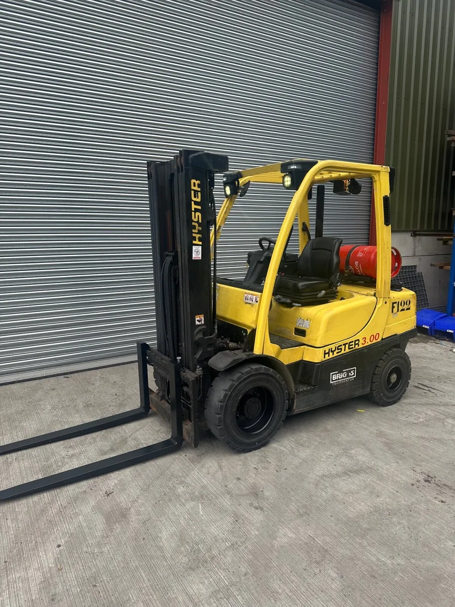 Hyster Forklift - Image 1
