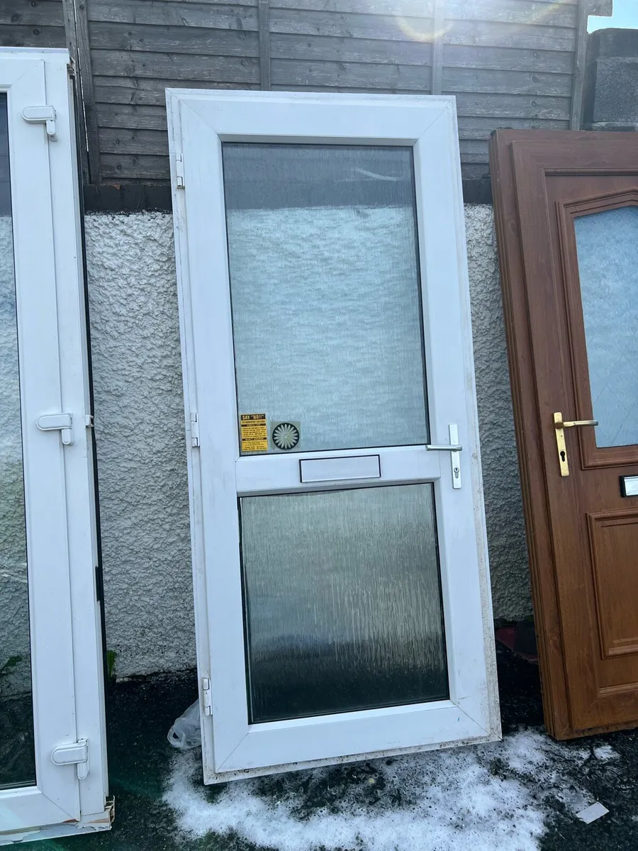 Pvc front door - Image 3
