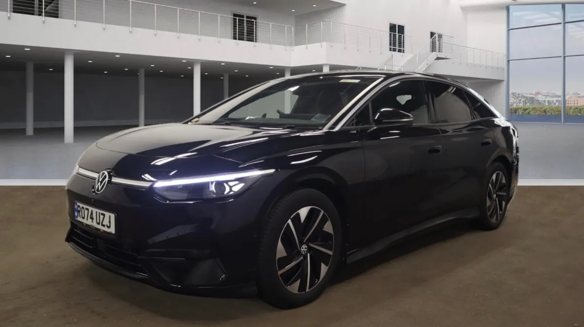 2024 Volkswagen ID7 Pro Plus 77KWH - Image 2