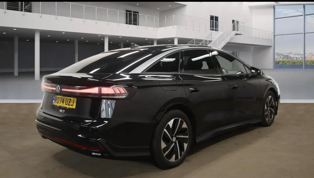 2024 Volkswagen ID7 Pro Plus 77KWH - Image 4
