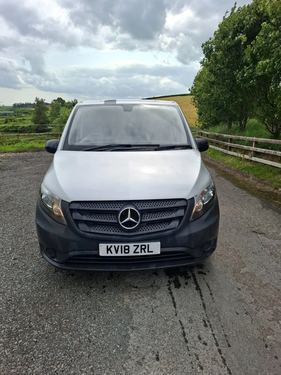 2018 Mercedes-Benz Vito 2.1 rwd - Image 2