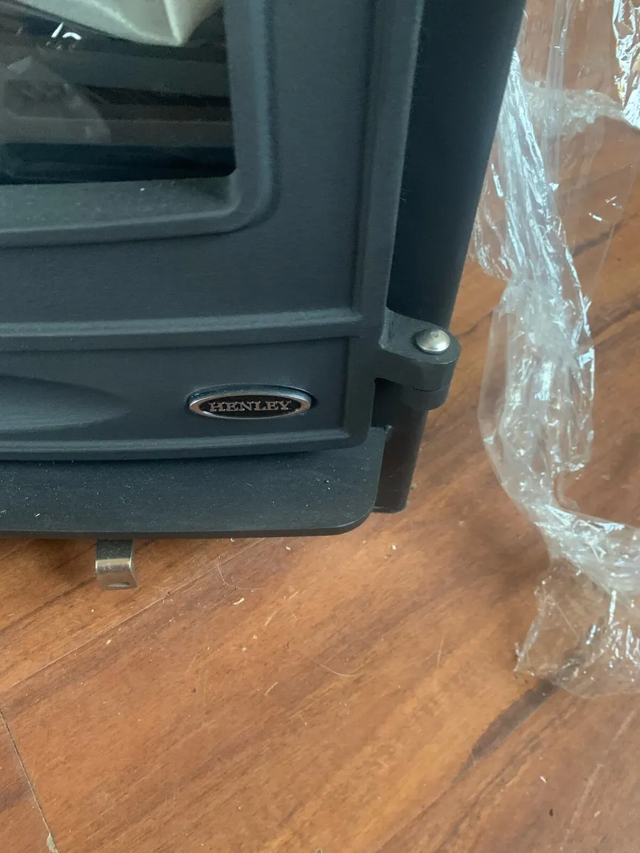Stove - Image 2