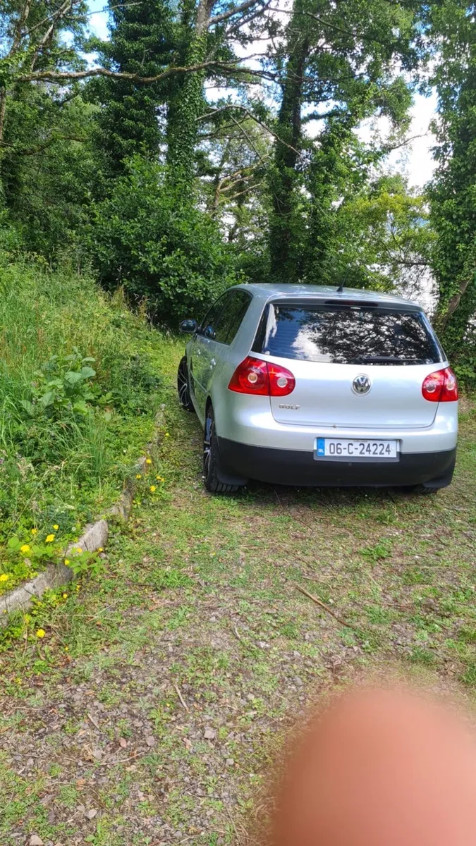 Car - Image 1