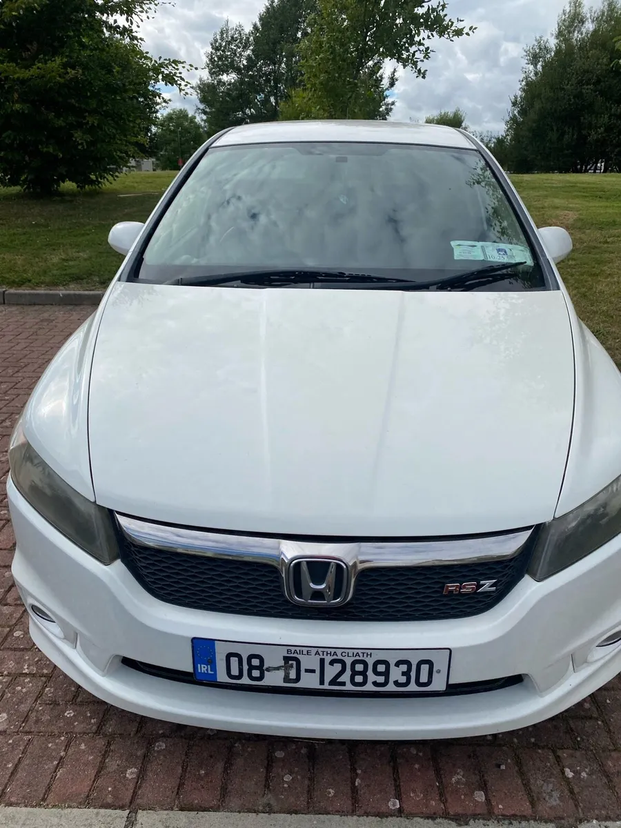 Honda Stream Automatic - Image 2