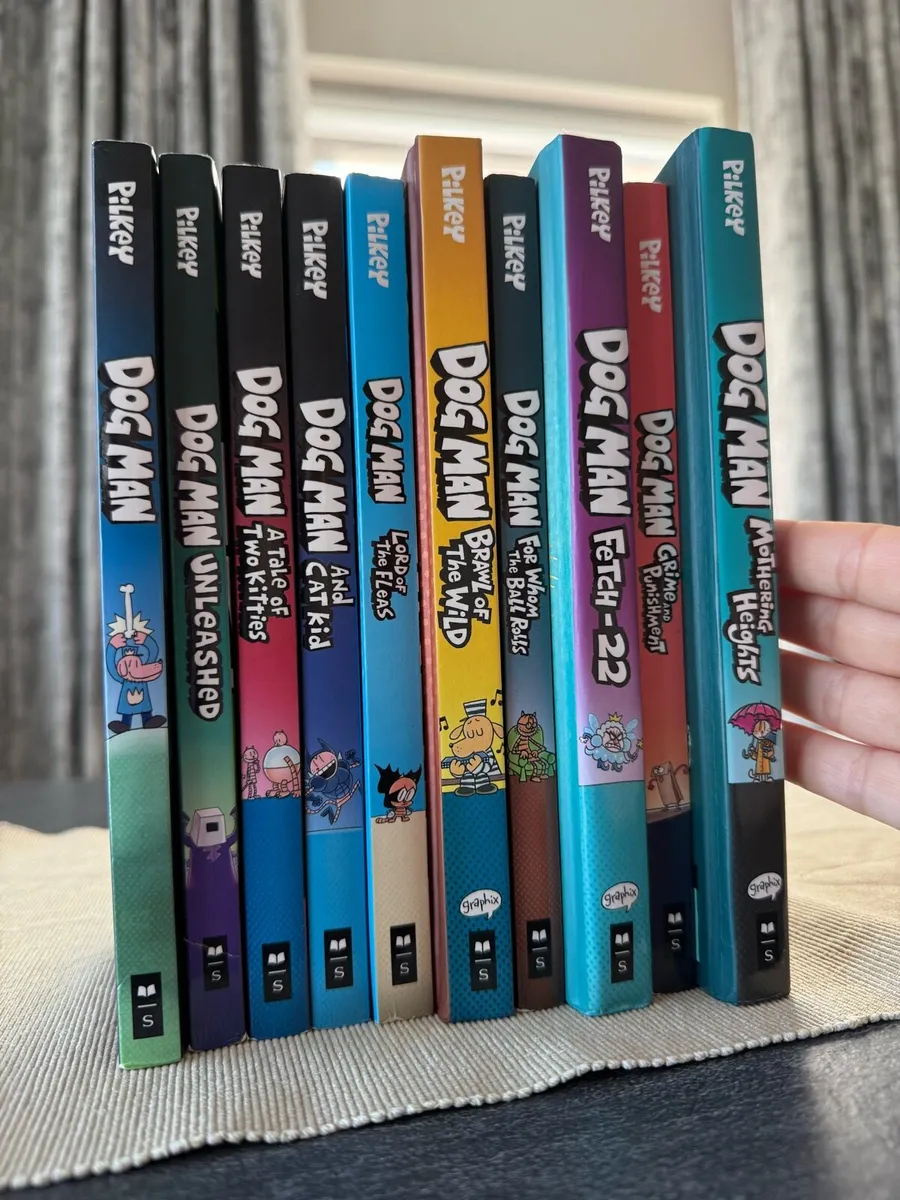 Dog man comics set of 10 - Image 1