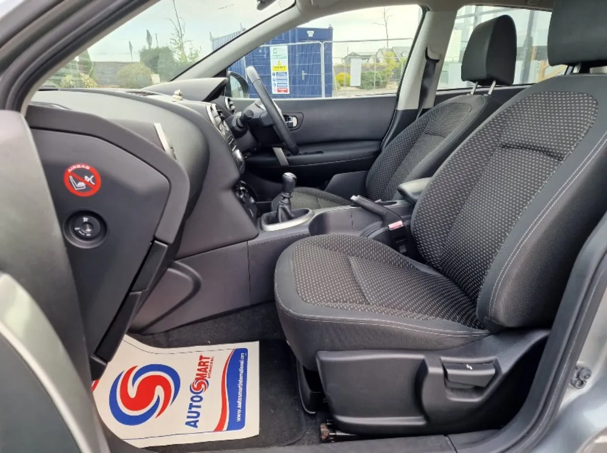 Nissan Qashqai 2010 - Image 4