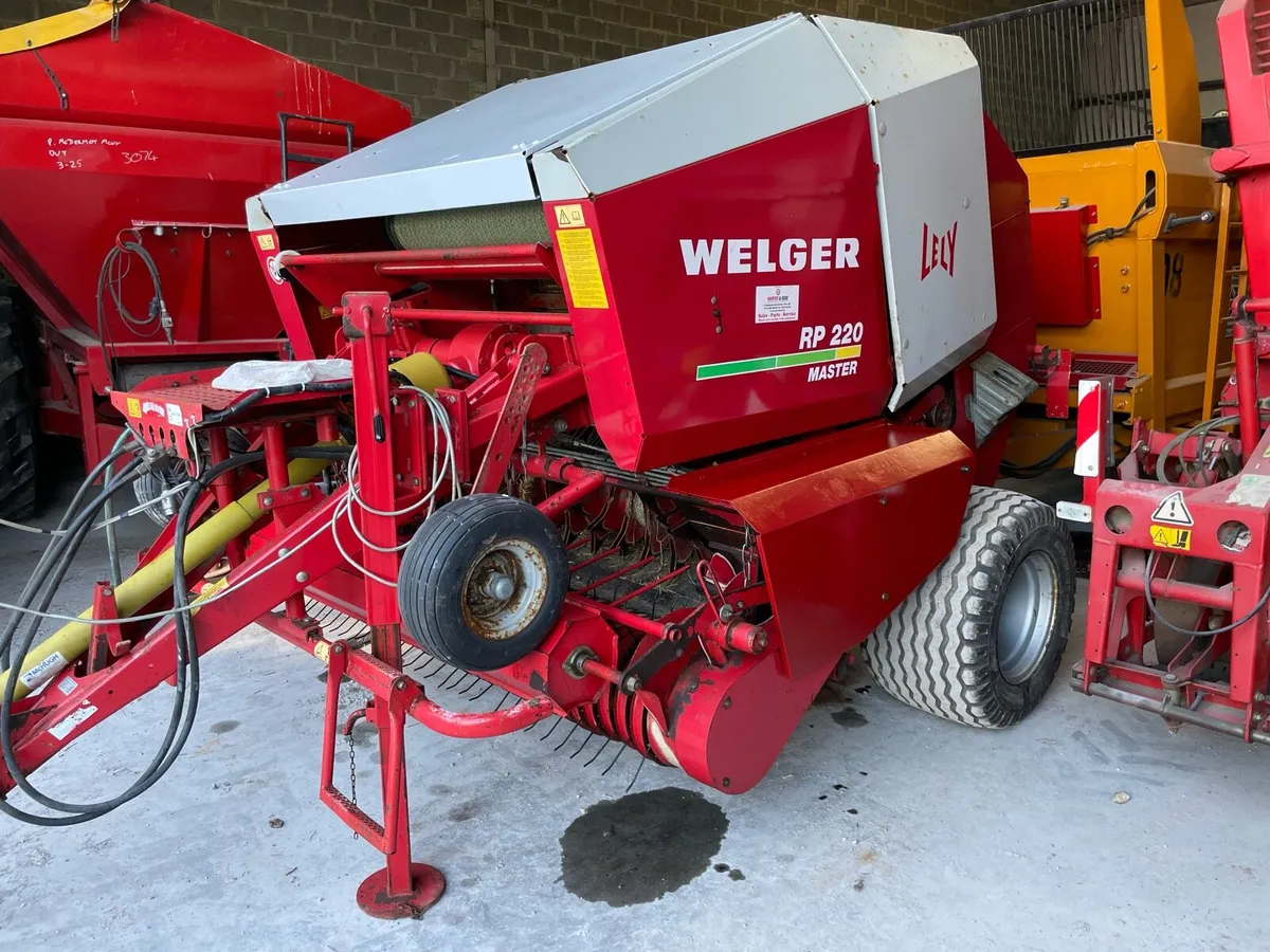 Welger RP220. 17k bales - Image 2