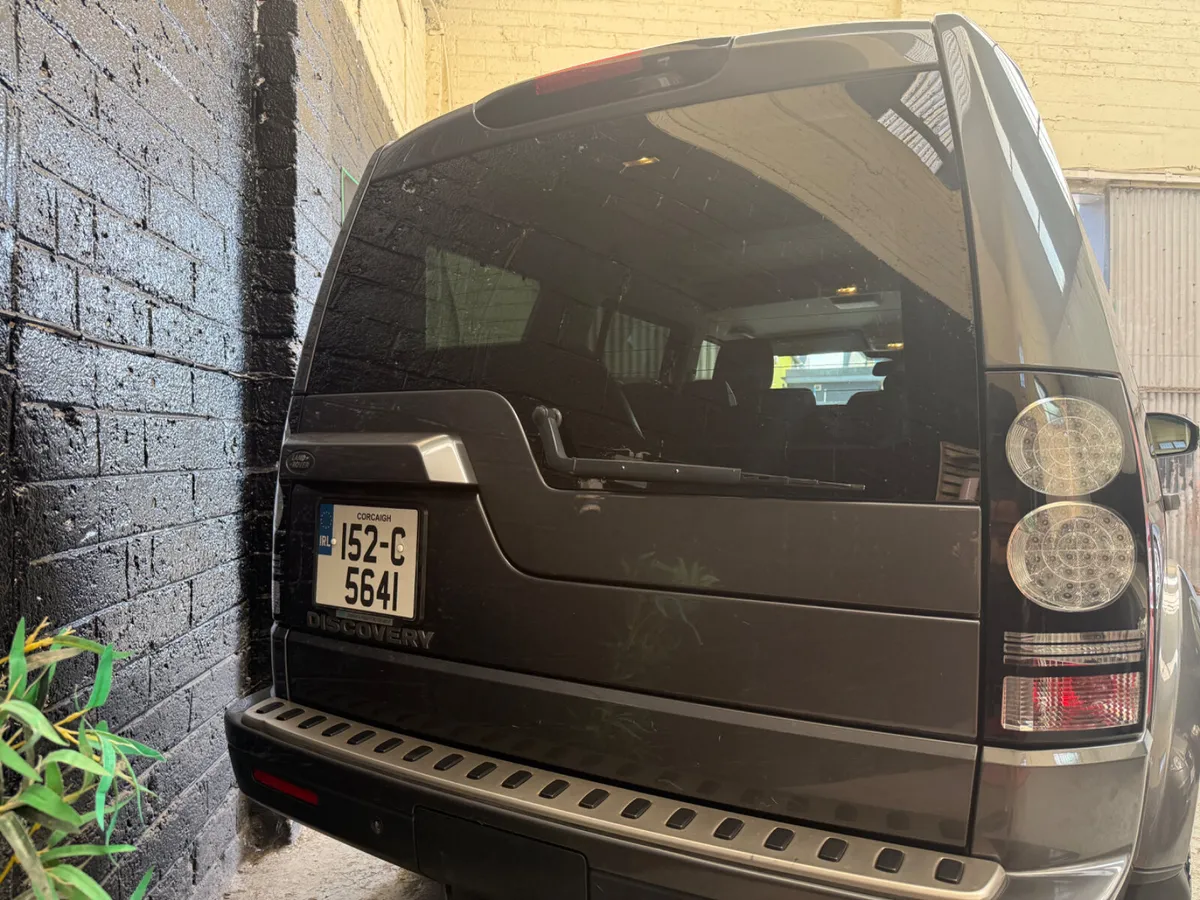 2015 Land Rover Discovery 3.0TDV6 *TAX+CVRT* - Image 4