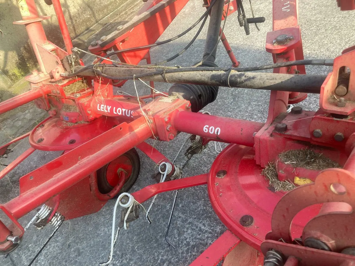 Lely 600 Tedder - Image 3