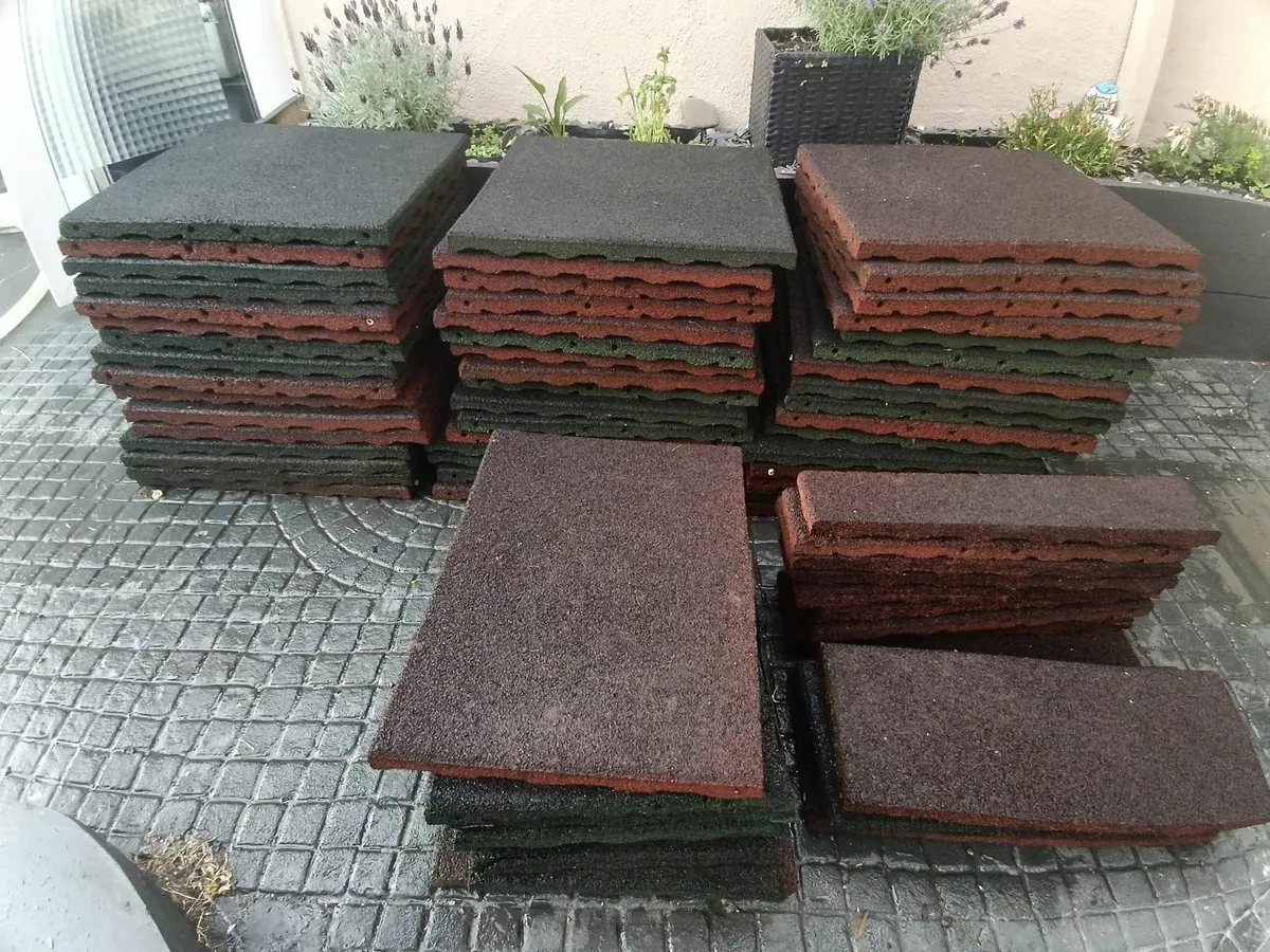 Rubber playground mats - Image 1