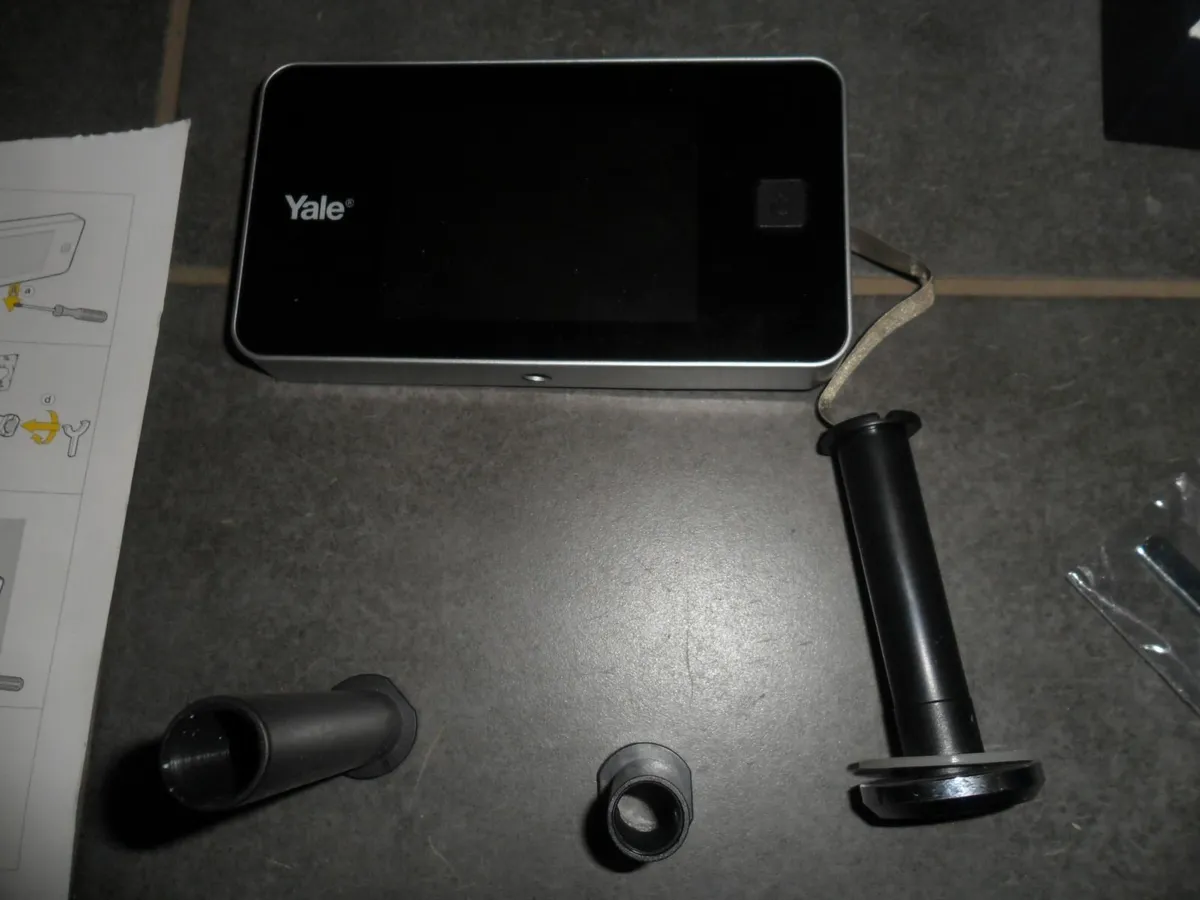 Yale Digital Door Viewer - Image 2