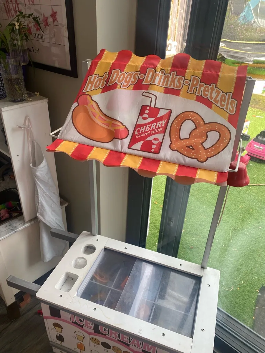 Kids Ice Cream and Hotdog stand - Image 4
