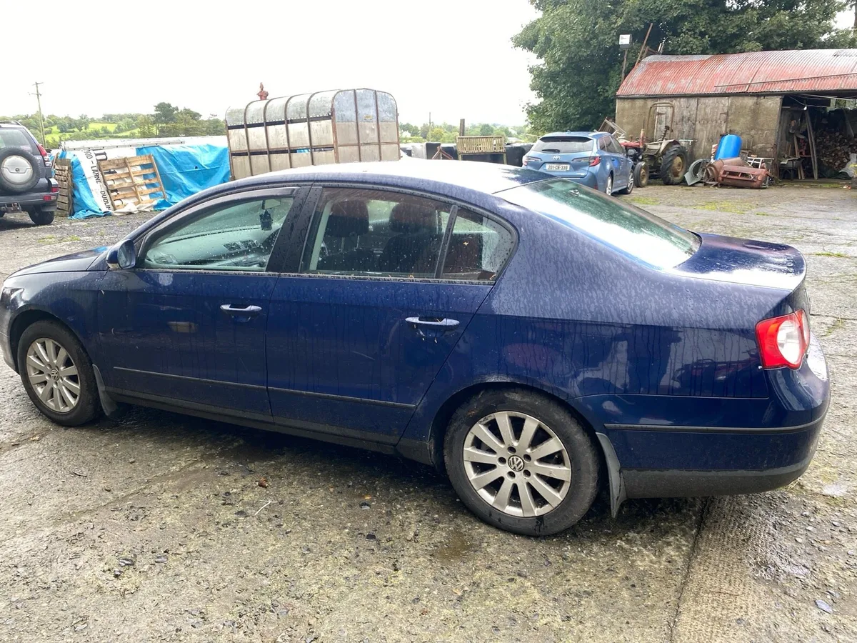 VW Passat - Image 4