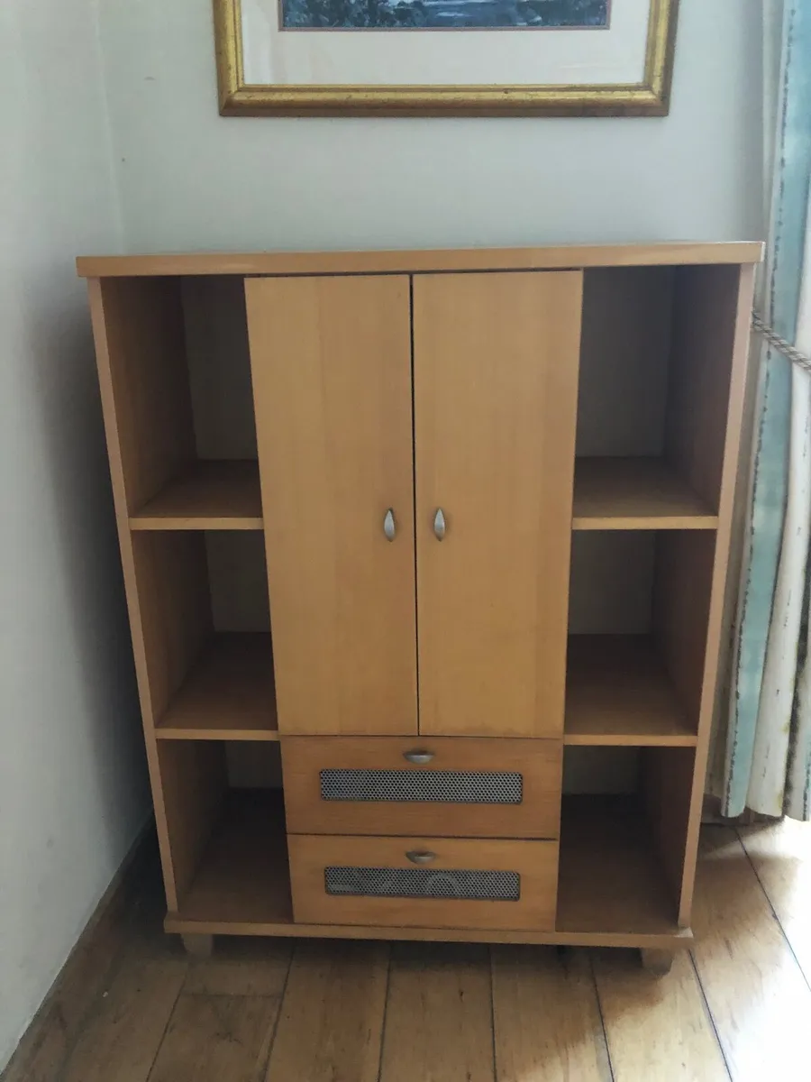 Drinks cabinet/ display unit - Image 1