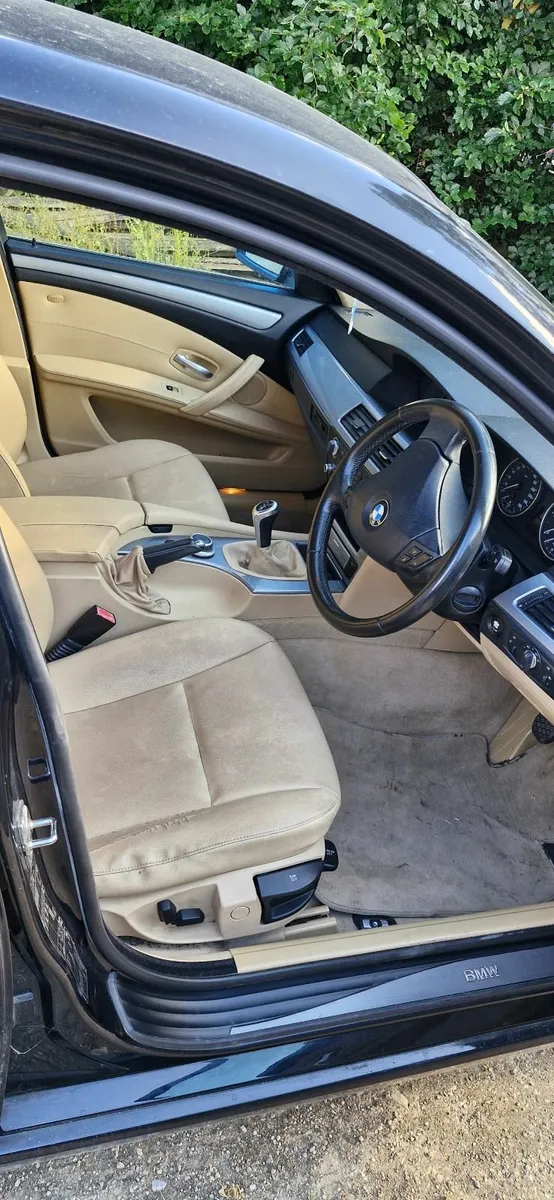 BMW 5-Series 2007 - Image 4