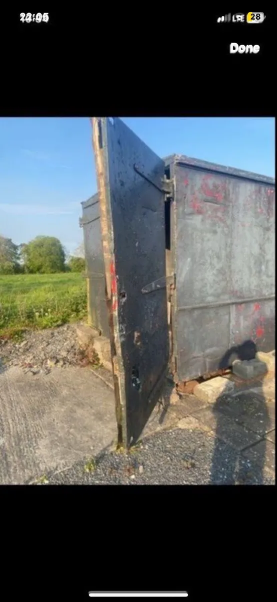 Shipping Container/Shed - Image 3