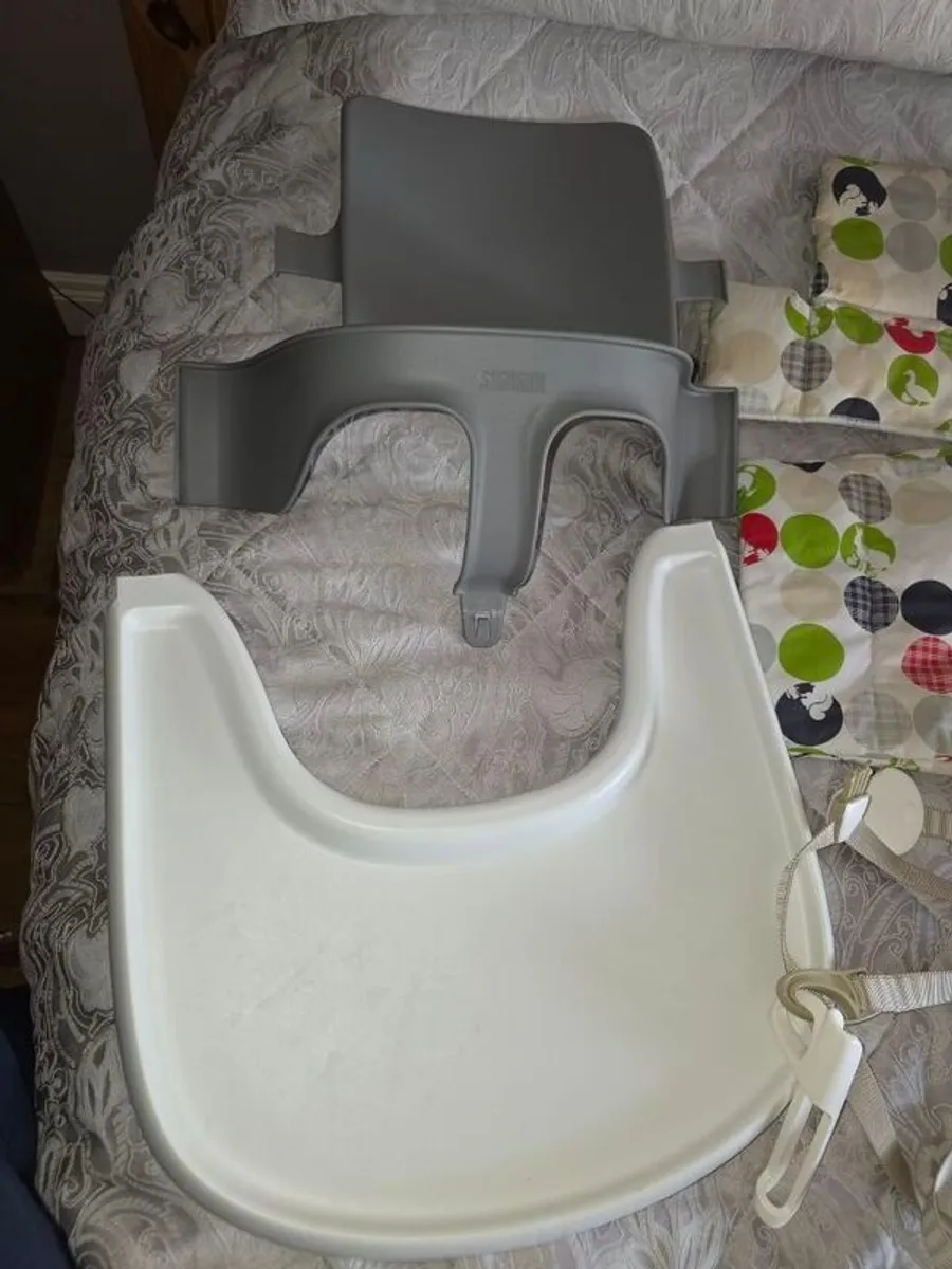 stokke Trip Trap  tray, baby chair harness and seat cover - Image 2