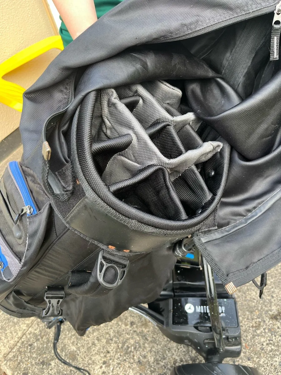 Motocaddy Golf Trolley and set - Image 3