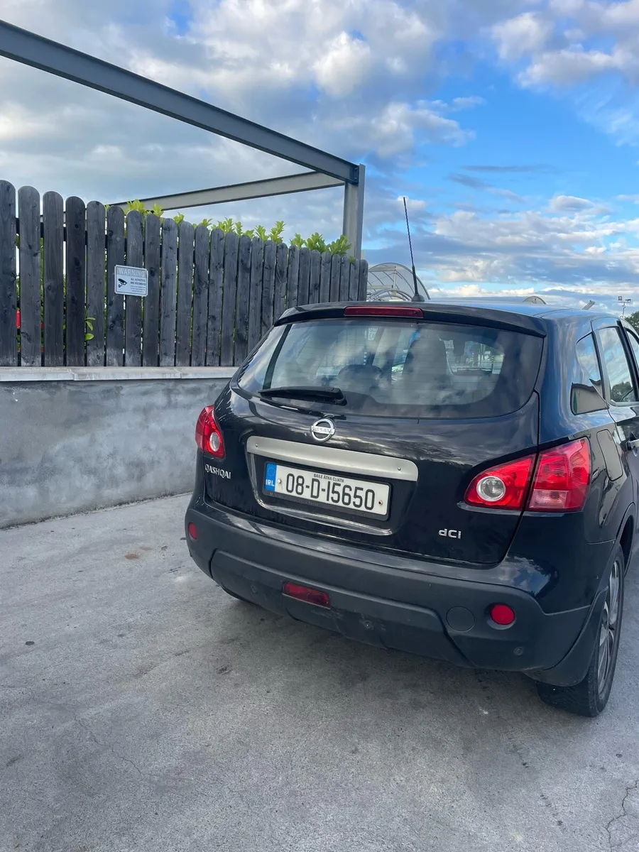 Nissan Qashqai Jeep - Image 3