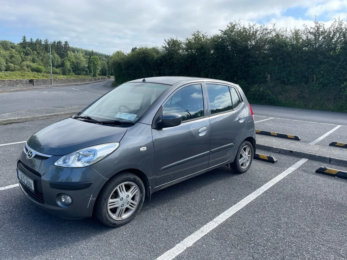 Hyundai i10 - Image 2